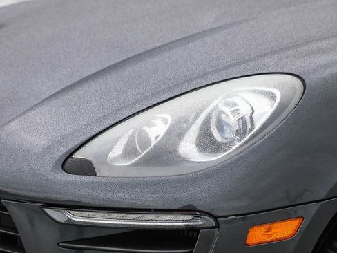 Used 2017 Porsche Macan S AWD/4WD image 8
