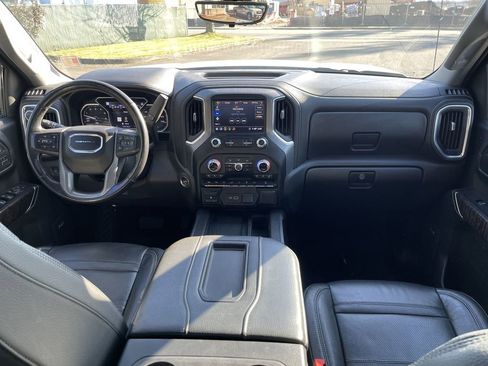 Used 2020 GMC Sierra 1500 Denali w/ Technology Package image 21