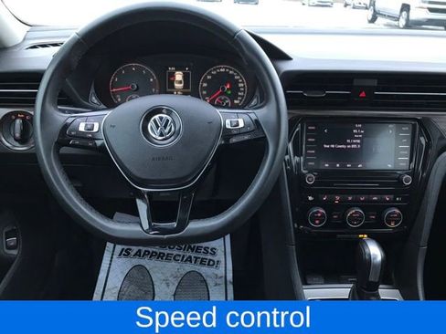 Used 2022 Volkswagen Passat 2.0T image 6