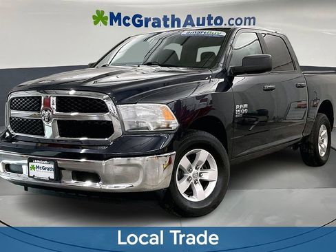 Used 2021 RAM 1500 Classic SLT AWD/4WD image 2