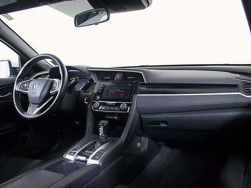 Used 2019 Honda Civic Sport image 24
