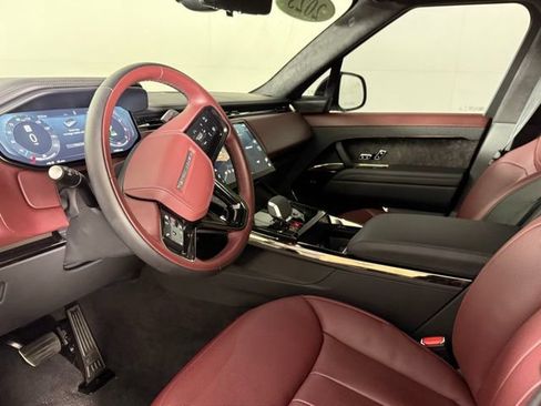 Used 2025 Land Rover Range Rover Sport Autobiography AWD/4WD image 17