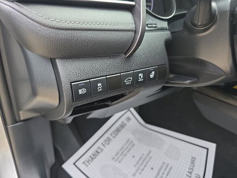 Used 2022 Toyota Camry XSE w/ Cold Weather Package FWD image 11