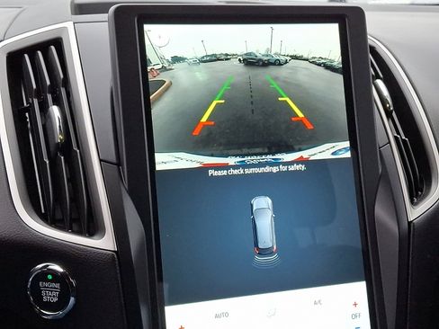 Certified 2022 Ford Edge SEL w/ Convenience Package image 20