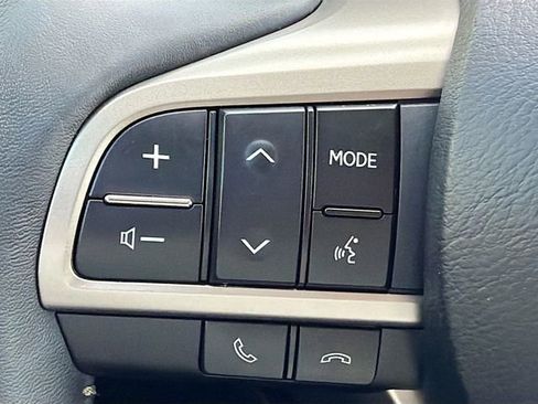 Used 2022 Lexus RX 350 w/ Premium Package image 35