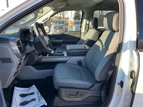 New 2025 Ford F150 XLT w/ Equipment Group 303A High image 19