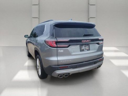 Used 2024 GMC Acadia Elevation w/ Luxury Package FWD image 6