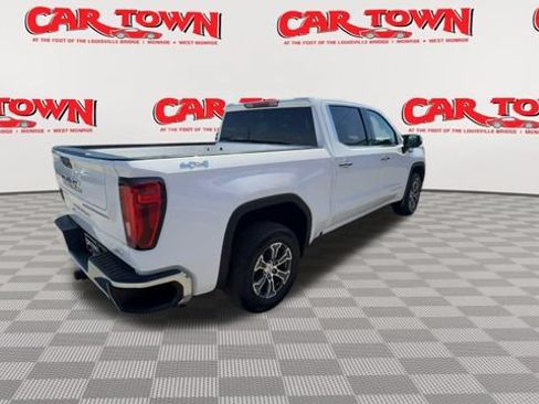 Used 2026 GMC Sierra 1500 SLT AWD/4WD image 8