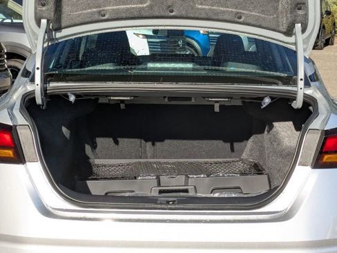 New 2025 Nissan Altima 2.5 SR w/ SR Premium Package image 27