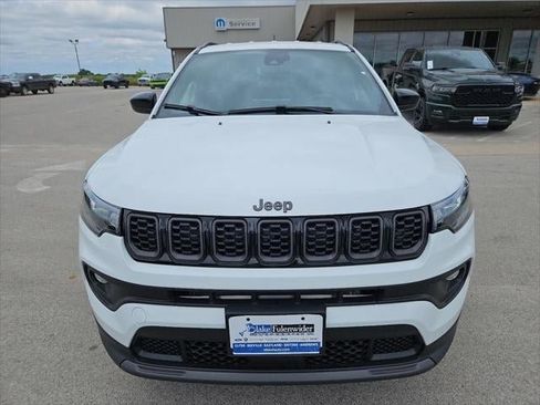 New 2026 Jeep Compass Latitude AWD/4WD image 42