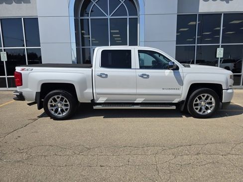Used 2018 Chevrolet Silverado 1500 LTZ Z71 w/ LTZ Plus Package image 2