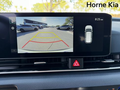 New 2026 Kia Carnival EX image 16