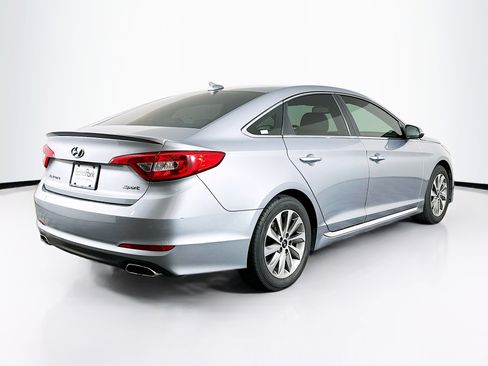 Used 2015 Hyundai Sonata Sport w/ Option Group 03 FWD image 9