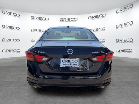 Used 2019 Nissan Altima 2.5 SL FWD image 6