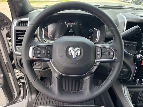 New 2026 RAM 2500 Laramie AWD/4WD image 21