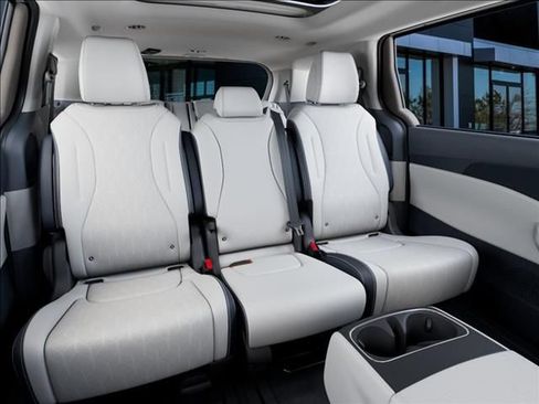 New 2026 Kia Carnival SX FWD image 16