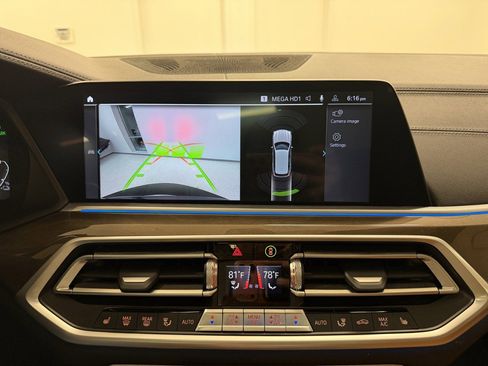 Used 2022 BMW X5 xDrive45e w/ M Sport Package image 28