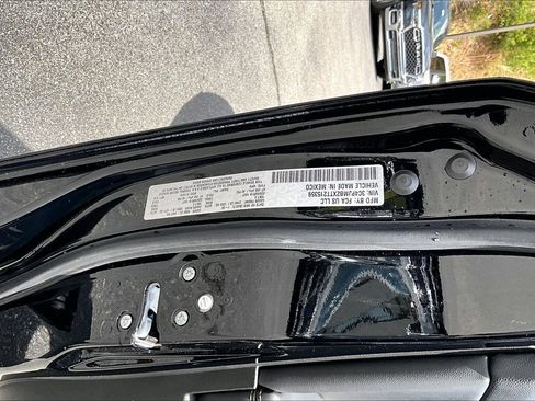 New 2026 Jeep Cherokee Limited image 14