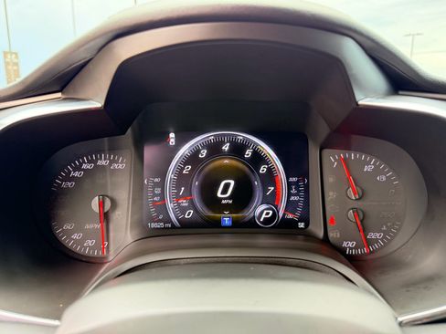 Used 2016 Chevrolet Corvette Stingray Coupe RWD image 21