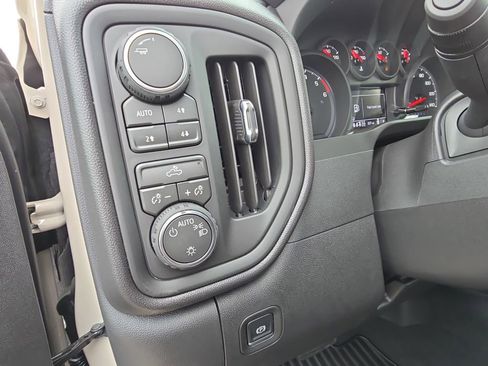 New 2026 Chevrolet Silverado 1500 Custom Trail Boss AWD/4WD image 26