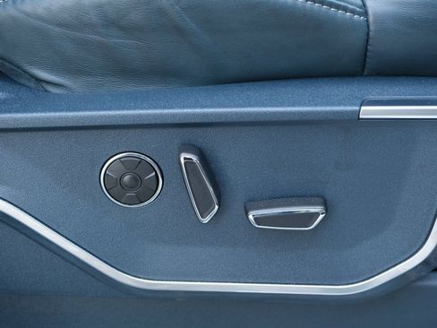 Used 2021 Ford F150 Limited image 38