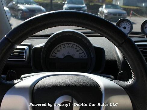 Used 2009 smart fortwo passion image 11
