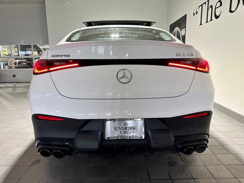 Used 2025 Mercedes-Benz GLC 43 AMG 4MATIC image 5