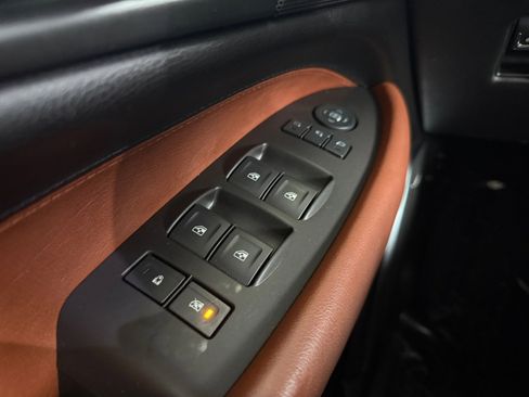 Used 2015 Cadillac Escalade ESV Premium image 22