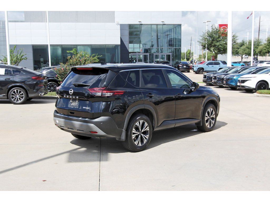 Used 2023 Nissan Rogue SV w/ SV Premium B Package AWD/4WD image 5