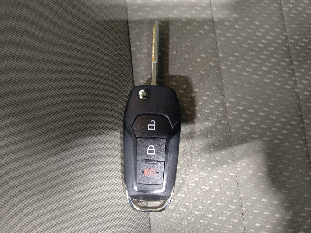 Used 2019 Ford EcoSport S FWD image 32