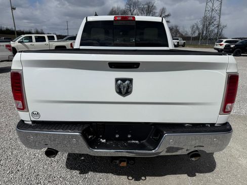 Used 2016 RAM 1500 Laramie w/ Convenience Group image 4