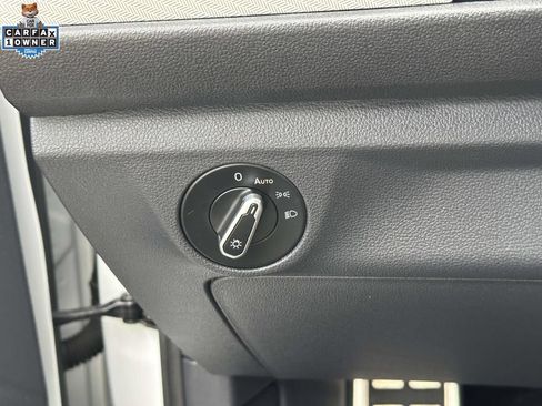 Used 2024 Volkswagen Jetta Sport FWD image 19
