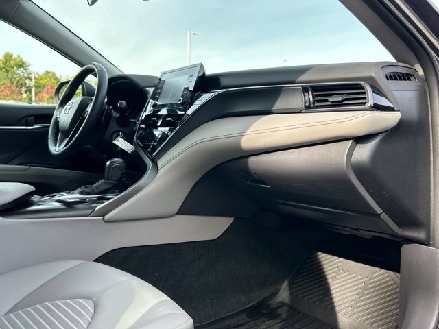 Used 2022 Toyota Camry SE AWD/4WD image 25