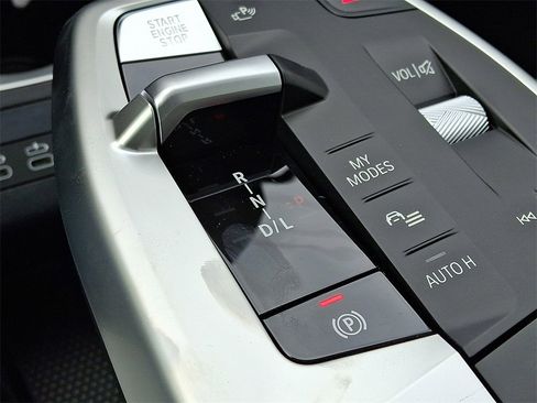 New 2026 BMW X1 xDrive28i w/ Technology Package image 13