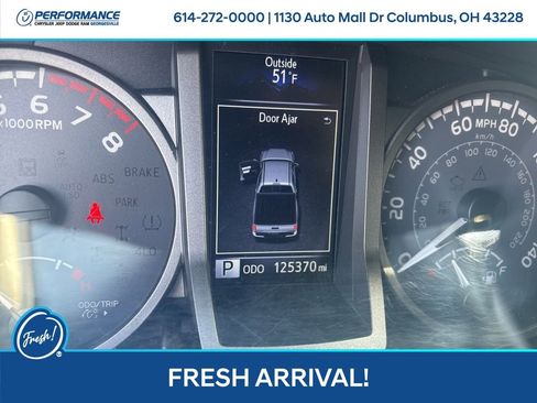 Used 2017 Toyota Tacoma TRD Sport image 21