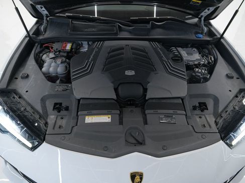 Used 2023 Lamborghini Urus S AWD/4WD image 62