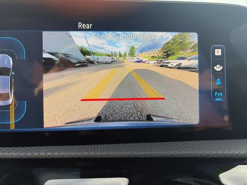 Certified 2025 Mercedes-Benz CLA 250 4MATIC image 17