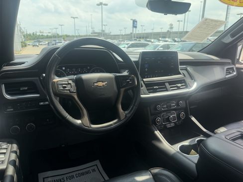 Used 2021 Chevrolet Tahoe High Country w/ Premium Package AWD/4WD image 34