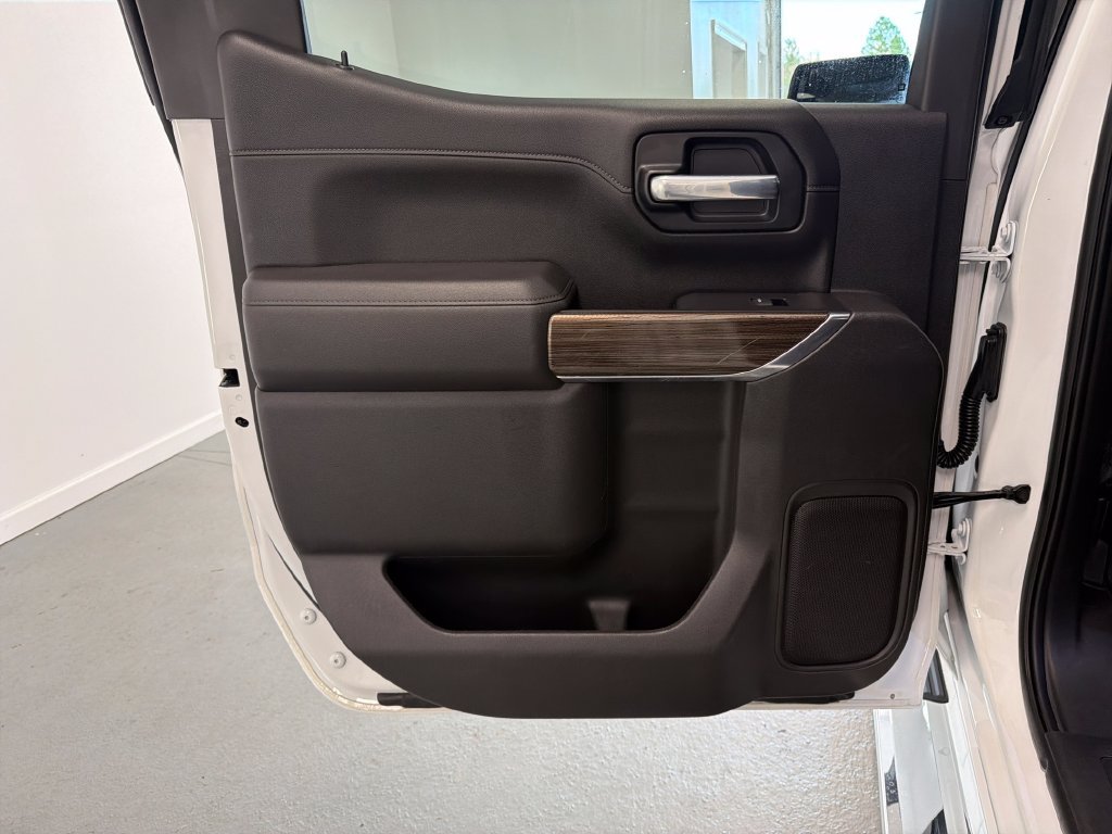 Used 2021 Chevrolet Silverado 1500 RST AWD/4WD image 9