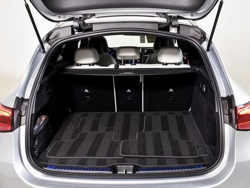 New 2026 Mercedes-Benz GLC 300 image 37