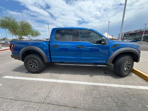 Used 2018 Ford F150 Raptor AWD/4WD image 4