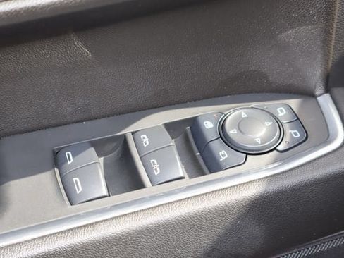 Used 2024 GMC Sierra 1500 SLT AWD/4WD image 21