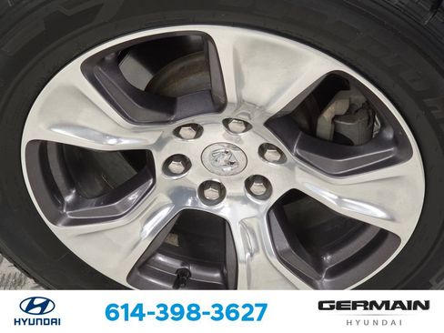 Used 2020 RAM 1500 Laramie AWD/4WD image 13