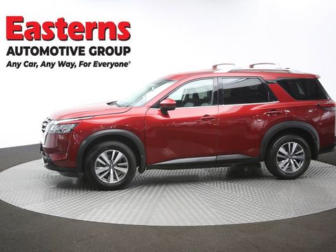 Used 2022 Nissan Pathfinder SL AWD/4WD image 58