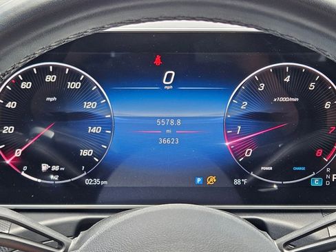 Used 2023 Mercedes-Benz C 300 Sedan image 10