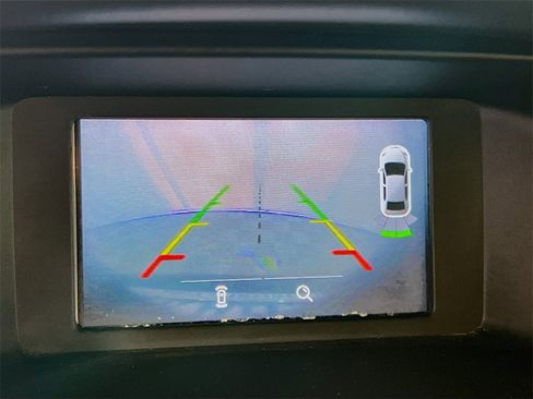 Used 2015 Ford Focus SE image 13