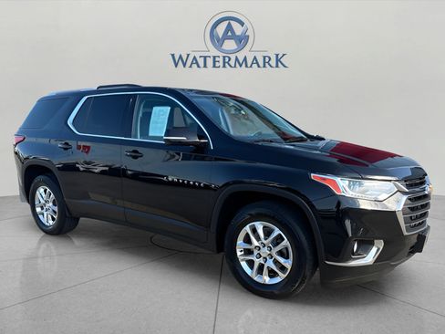 Used 2018 Chevrolet Traverse LT AWD/4WD image 11