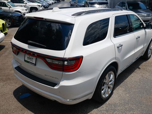 Used 2019 Dodge Durango Citadel w/ Technology Group RWD image 15