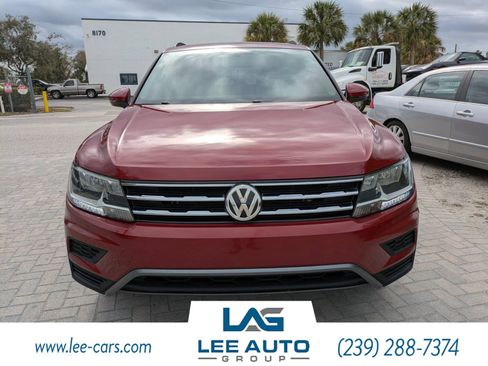 Used 2019 Volkswagen Tiguan SE w/ Panoramic Sunroof Package image 7