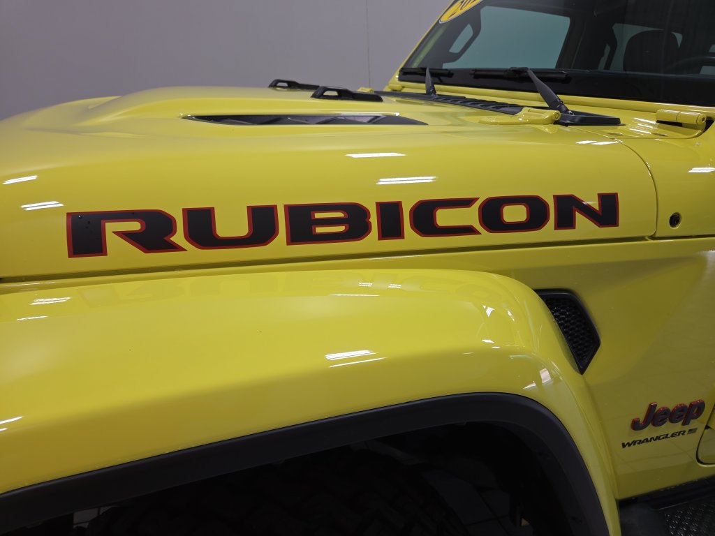Used 2023 Jeep Wrangler Unlimited Rubicon w/ Cold Weather Group AWD/4WD image 19
